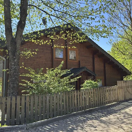 Ferienwohnung, קלאוסטל-צלרפלד